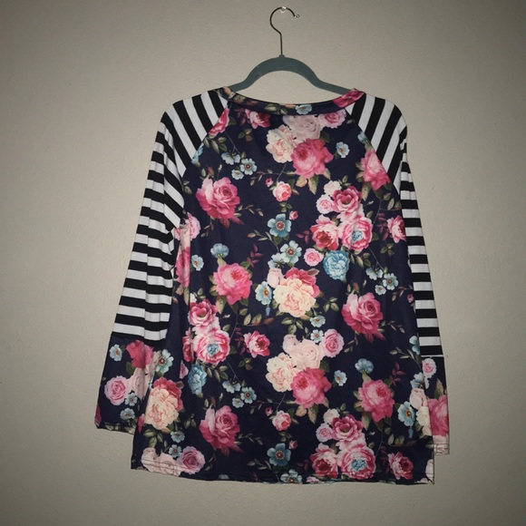 Mixed Print Top - Picture 2 of 4